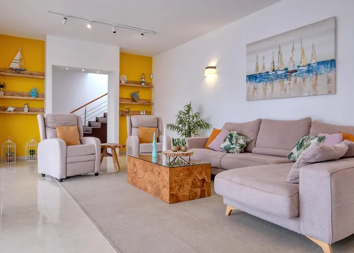 Marblau Lanzarote فيلة *